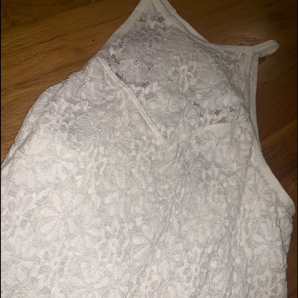 white lace tank top